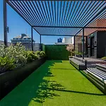 Sunny, 3Rd Floor, Spacious, Fast Wifi-Pool
