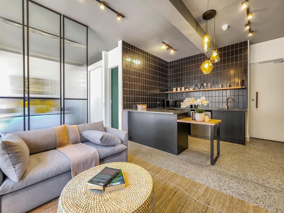 Sunny, 3rd Floor, Spacious, Fast Wifi-pool Apartment Cape Town