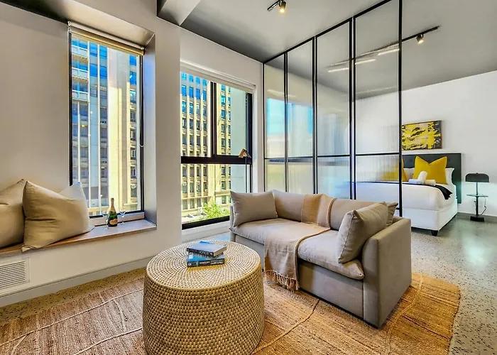 Sunny, 3Rd Floor, Spacious, Fast Wifi-Pool